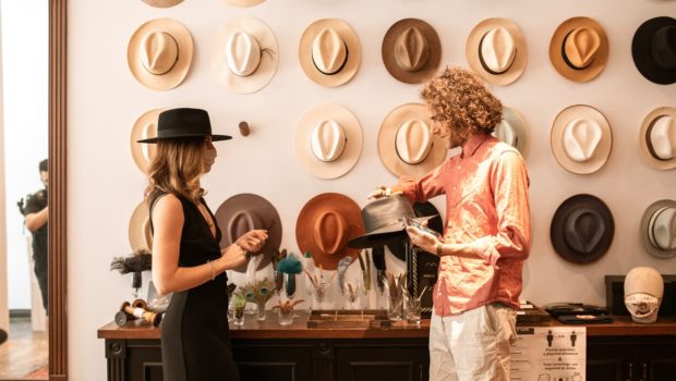 The Six Must-Have Women's Felt Hats for Summer 2022 - French