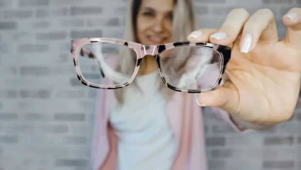 Selective Focus Photography of Pink and Black Framed Eyeglasses