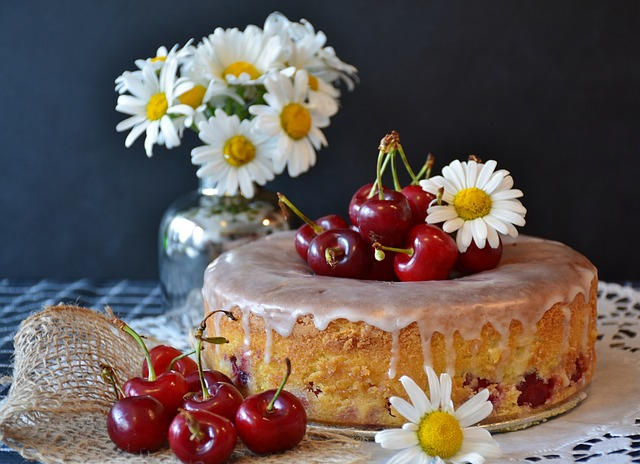 cherrycake cakes cherries to bake