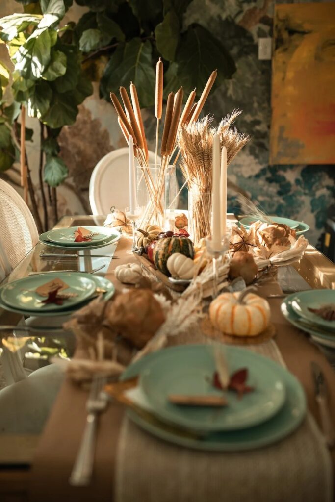 Thanksgiving Table Setting: A Feast for the Senses - French Quarter ...